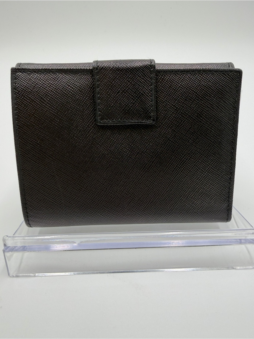 Prada Black Saffiano Leather Compact Wallet with Gold Logo New In Box w/COA - Picture 4 of 14